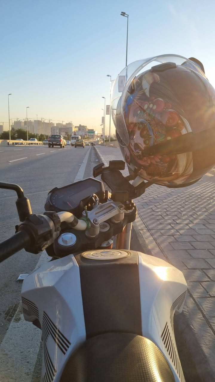 #سلام_عليكم شبابنا الطيبة بنلي 135 TNT رقم #بغداد نظافة 95%  مكينة بلادي صافية برغي ممفتوح صيانتها دهن فلاتر كله بالشركة بانزين كله محسن ادامة مستمرة الشراي ويعرف اسعارهن  تواصل واتساب ***********
