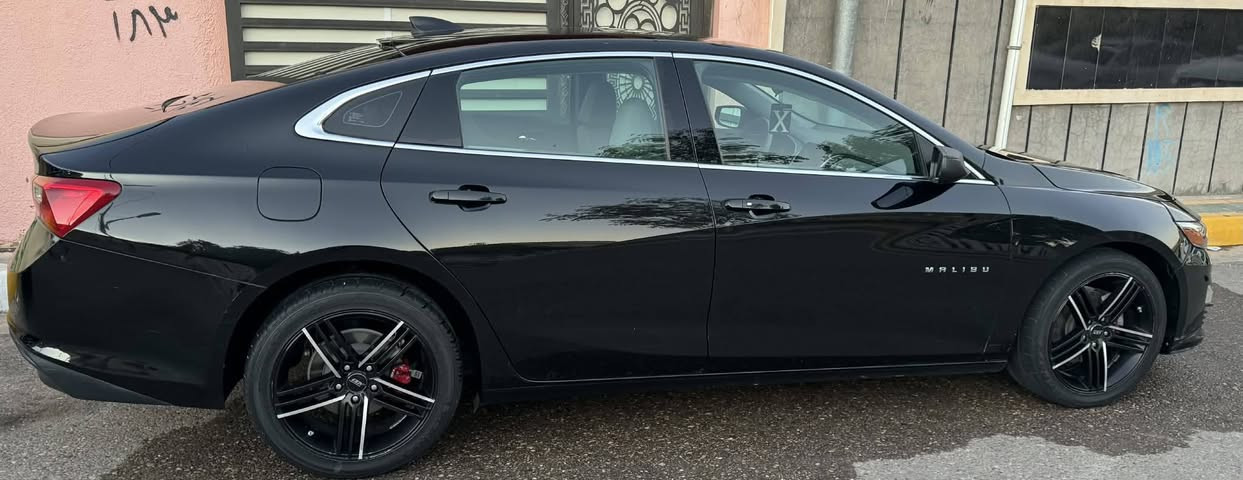 #للبيع او #مراوس حسب القناعه
 ماليبو موديل 2022 حره رقم أربيل رقم جديد دولي سياره جديده مناقصها اي شي تراي زيروو
مواصفات بصمه شاشه كبيره كاميرا توقف ذاتي داخل لونين  محرك 1500 تيربو ممفتوح حدثها صطحي وعندي صور حادثها بيها جاملغ صبغ ونص باب السايق والبنيد موكله 
العنوان /  الرمادي 
السعر 125  وبيها مجال
للاستفسار الاتصال على الرقم لأن اني مكلف بالنشر فقط ارجوك 
***********
