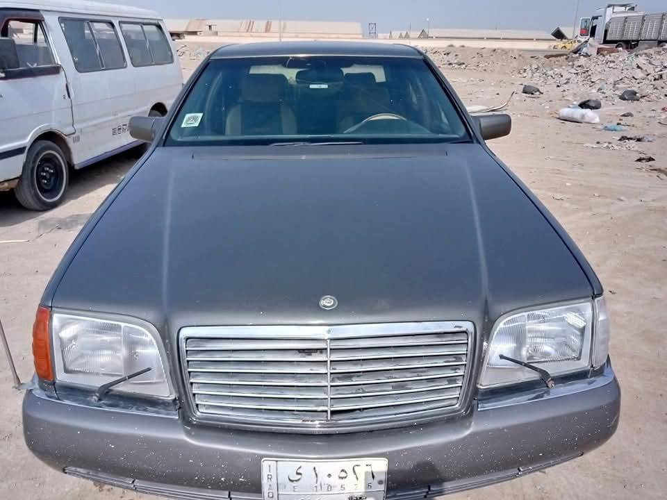 السلام عليكم ورحمة الله وبركاتة
للبيع وامراوس 
مارسدس شبح 500 
موديل 1991
بغداد باسمي تحويل مباشر
للاستفسار وتصال 
‏‪***********‬‏
