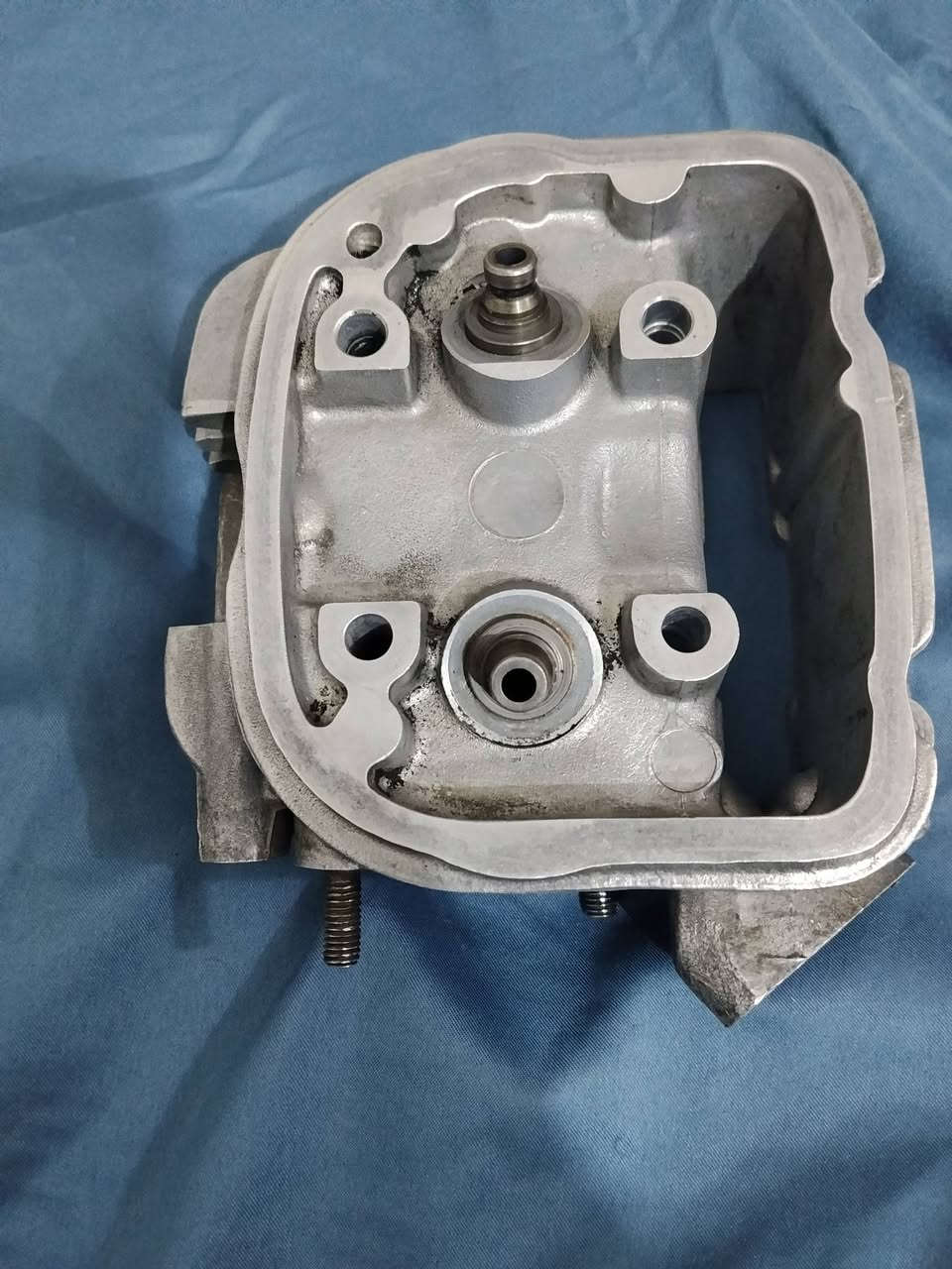 السلام عليكم ورحمه الله كور سبيسي ياباني عوزه بس ولفات و بوش و بستم هم ياباني كوزه بس رنكات ثنيناتهن مال تفصيخ قيم و خذ مكاني بلديات بغداد ***********
