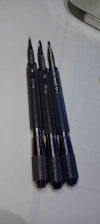 جراحة القرنية • سكين دايموند • مستعملة