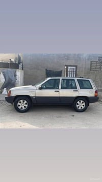 شيروكي ١٩٩٤ • ٦ سلندر • رقم الانبار