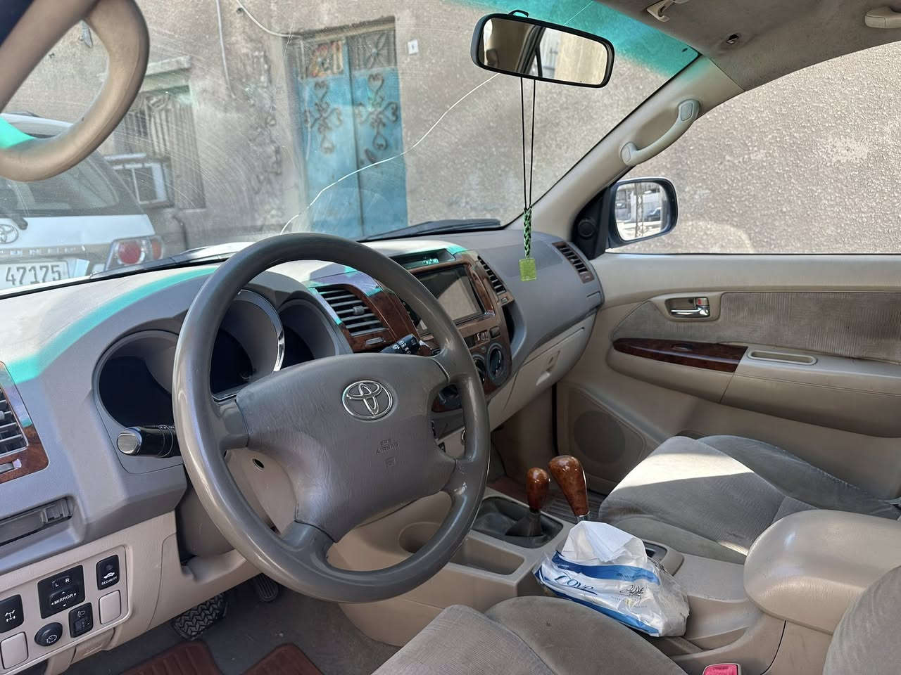 السلام عليكم للبيع فور جنر 2008  7 راكب تبريد جديدة مكينه 4000 بغداد م الصدر الاتصال ***********
