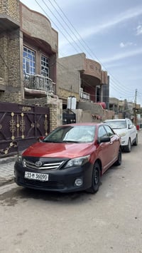 كورلا 2013 للبيع باسمي الحادث مالتهاموضح بالصور تبريد وتدفئه جاهزه الس...