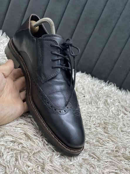 بالەی ئەوڕۆپی مارکەی بوگاتی ئەلمانی ئۆرجنال ئەسلی قیاس ٤٢..خاوێنی ٩٥/١٠٠ ..حذاء باله اوربى ماركه بوكاتى المانى اورجنال اصىلى النضافة ٩٥/١٠٠ قياس ٤٢ ..يوجد توصيل للجميع المحافظات *********** 🇩🇪 🇩🇪 Germany 🇩🇪
