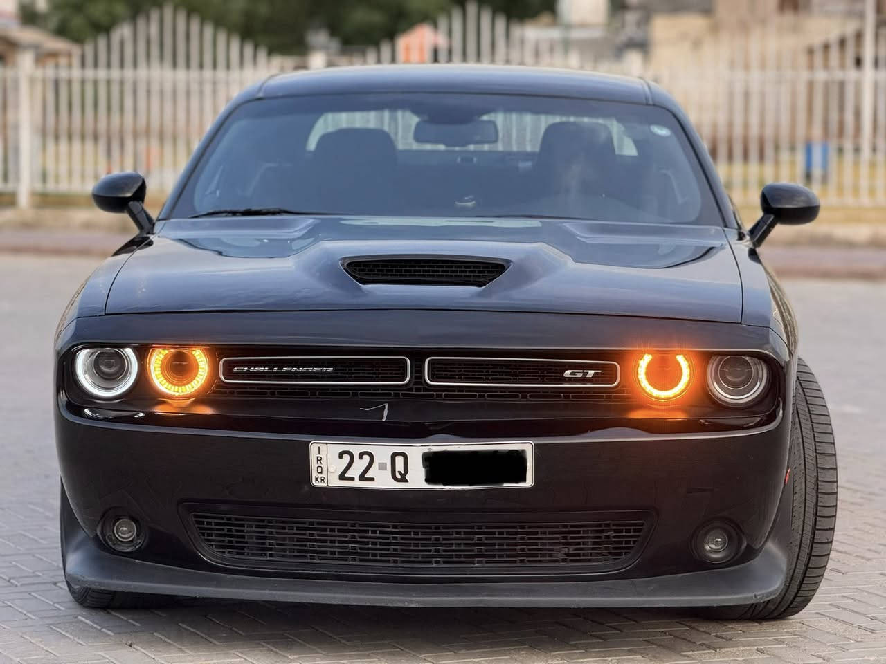 سلام عليكم
جالنجر 2023 لاست كول GT 
وارد امريكي بدون ايرباك بدون صبغ فقط جاملغ وبنيد مفتوحات واجني وياها دعاميه مصبوغ فقط بارد بيها فقط 
مواصفات 
شاشه جبيره 
كامره 
تحكم ستيرين 
سستم صوت 
بجم GT بلادي 
ماشيه 23 الف مايل 
رقم اربيل بسمي بدون نقوصات كامله 
السعررر 22400 وبيها مجال 
العنوان بغداد اليرموك 
***********
