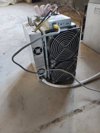 جهاز تعدين • بيتكوين • ماينر