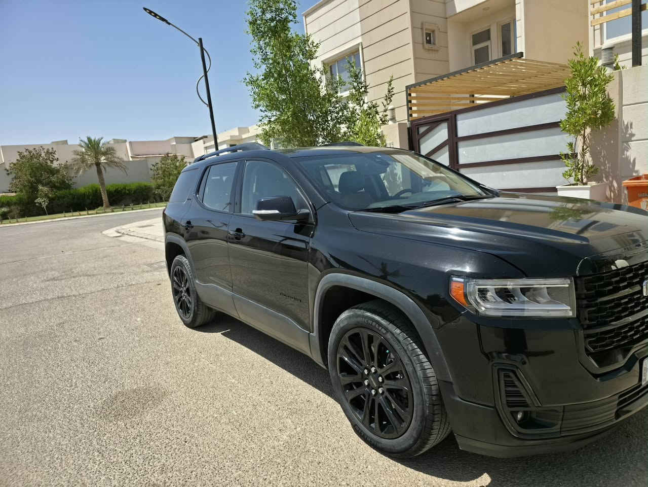 جي ام سي اكاديا SLT موديل  2023 
 وارد امريكي 🔥
فول مواصفات 
 الفتحة 
الحادث طخة امامي  بامريكا  
عداد المسافة 40 الف
محرك 6 سلندر 3600
دفع رباعي تشغيل عن بعد
تبريد 3 قطع امامي وخلفي وسقف
تبريد وتدفئة كشنات
تحكم كهربائي كرسي السائق والراكب
تحكم ستيرن جهتين بلوتوث وحاكية 
وكروس سرعة تحكم صوت
رادار امامي مانع تصادم
حساس امامي و خلفي
كامرة خلفية
حساسات ورادارات الاجتياز الجانبية نقطة عمياء
حساس خطوط طريق عن الخروج من المسار
شاشة عرض سرعة على جامة امامية
لاياتات امامي زينون عالي وناصي 
مع حاجب LED وكشافات امامية وخلفية للضباب
كشنات جلد اسود مع تطريز 
نظام ABS مانع انزلاق ويل حجم 20
السعر 245  ورقة
رقم هاتف  ***********

