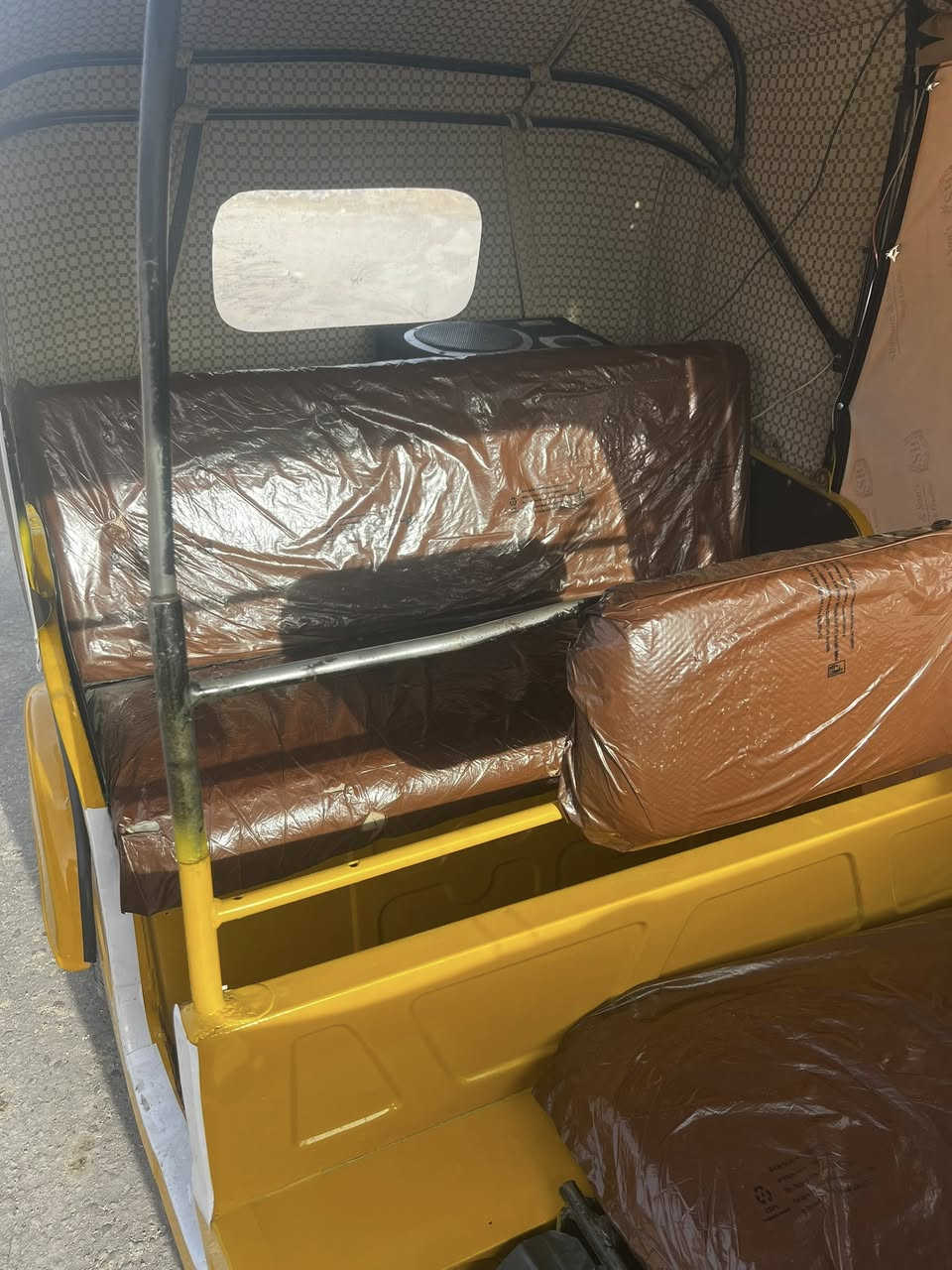 تكتك ١٩شهر الخامس اوراق مصبوغه عام لجماليه معمره  ع أيدي مال جناي  محرك مكفول من تنقيص وتبخير تكتك احلى من صور  تخم تاير جديد جادر جديد سعره ٥وربع وبيه مجال شراي تصل ***********خاص مغلق مكان آمن الداخلي
