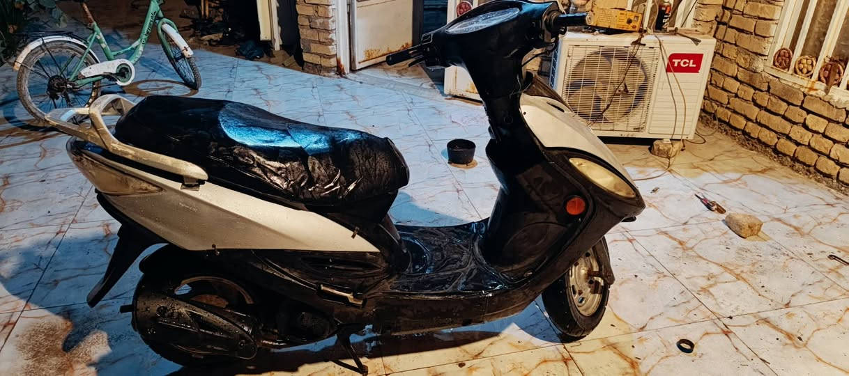 جي فور نضيفه شغاله سلف هندر لايت عالي ناصي بگ لايت  جاهزه  كفرات ختم واحد اصليه مكينه خرسه لا تبخر ولا تنقص شلعه قويه وسريعه ```ب300` وبيه مجال  رقمي ***********
