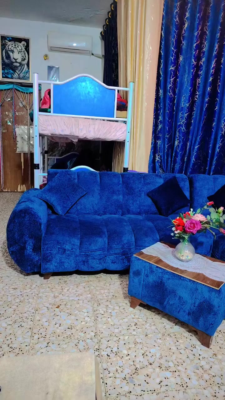 سلام عليكم تخم جديد صارله اسبوع اريد اشيل محتاجة واتساب؟ 350بي مجال ***********
