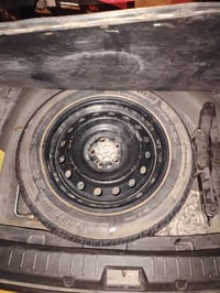 تك تاير حجم 16 للبيع مع حساس تاير 07889507168