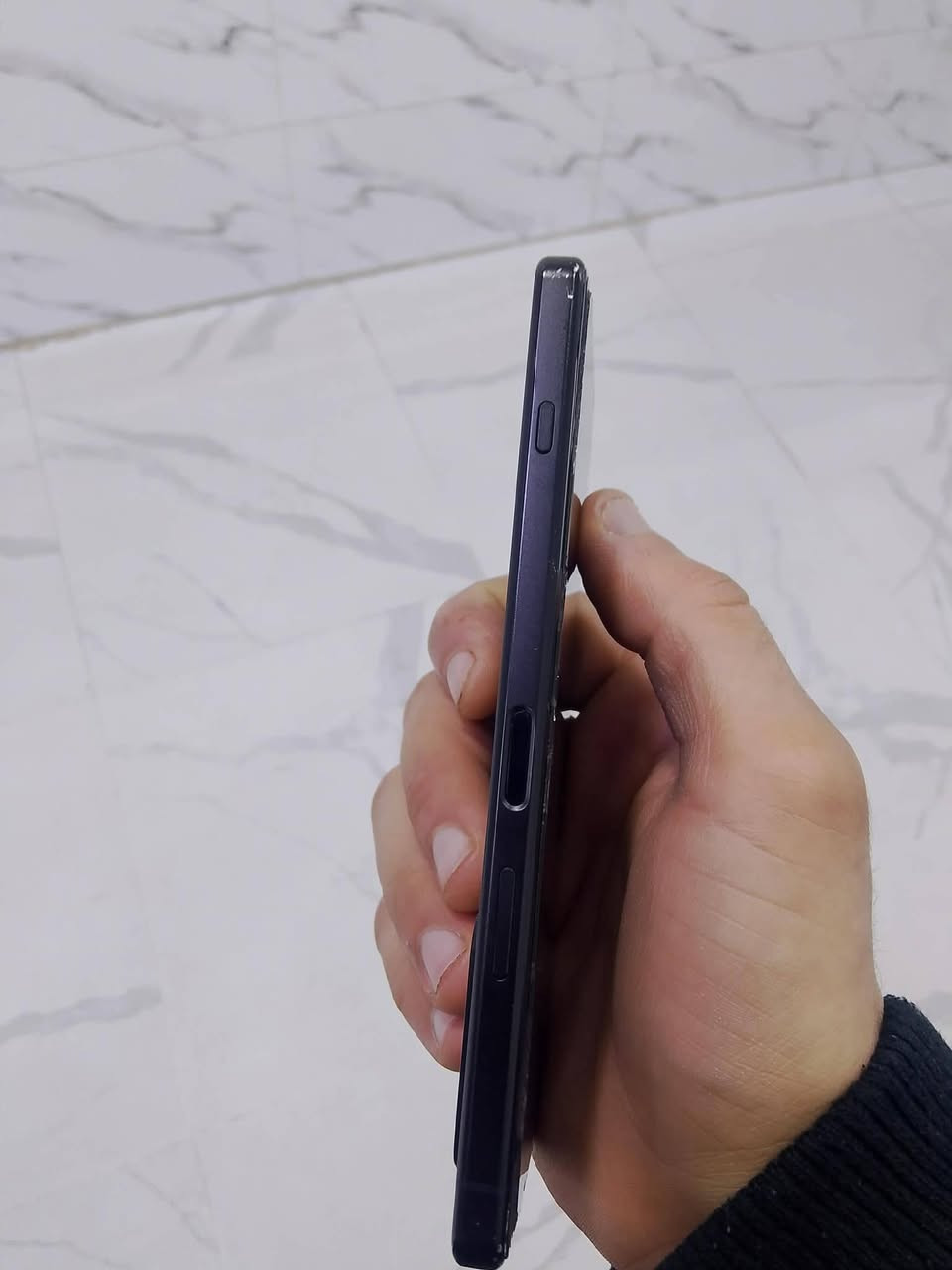 السلام عليكم سوني اكسبيريا 5 مارك4 شرط مامفتوح بي فطر باللمس ما مئثر شي وضد المي وبي مضخم صوت 🔉 داخل الجهاز ويصور4k ويشحن شحن لاسلكي ذاكره 128 رام8 الشراي يخابررعلرقمم
*********** واتساب
السعر160 وبي مجال
