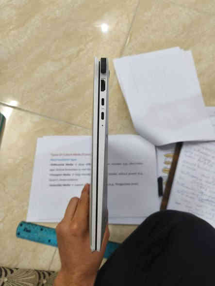 لابتوب للبيع شرط نضافة فول
الرام 16
والذاكره 512
الشاشه لمس 
قلاب 360xدرجه 
Hp ELITBOOK 1040 G7 cor i7
السعر تواصل واتس 
***********
