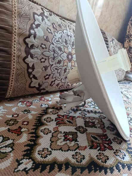 السلام عليكم اخوان صحن نانو للبيع  بيع مستعجل وشغال استعمال قليل سعرهه 50الف قفل قفل قفل
الشراء يتصل وااذ مو شراء لاتراسل وتطي مواعيد وجذب ماتجي 
مكاني نجف
لاستفسار واتساب او التصال على الرقم ***********
