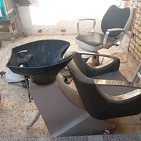 كرسي حلاقه وهوه مغسله مال شعر السعر 125 التواصل 07748182426