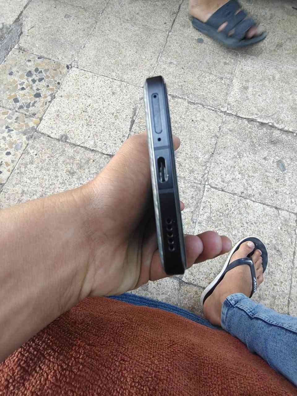 Poco f6pro
مواصفات 
الاسم -بوكو اف 6 برو
المعالج - سناب دراكون 8جن 2
تخزين GB512 
عشوائي 12+12 يعني24GB
بطارية 5000 وتستقبل شحن 120w
ملحقات كامل
120 فريم ببجي 

للمراوس بايفون


**إذا كنت صاحب هذا الإعلان وتريد حذفه لأي سبب، رجاءا أرسل رسالة إلى الدعم الفني**