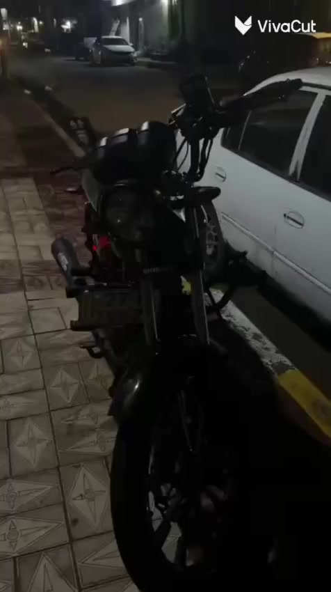 دراجه شايننك للبيع 
دراجه شايننك مرقمه باسمي دراجه مكفوله من كلشي كلشي شرط الفحص وشرط التحويل دراجه ماماشيه بس٨٠٠٠وكلش محافض عليه ولدراجه باسمي السعر مليونين وبيه مجال للطيبين


**إذا كنت صاحب هذا الإعلان وتريد حذفه لأي سبب، رجاءا أرسل رسالة إلى الدعم الفني**