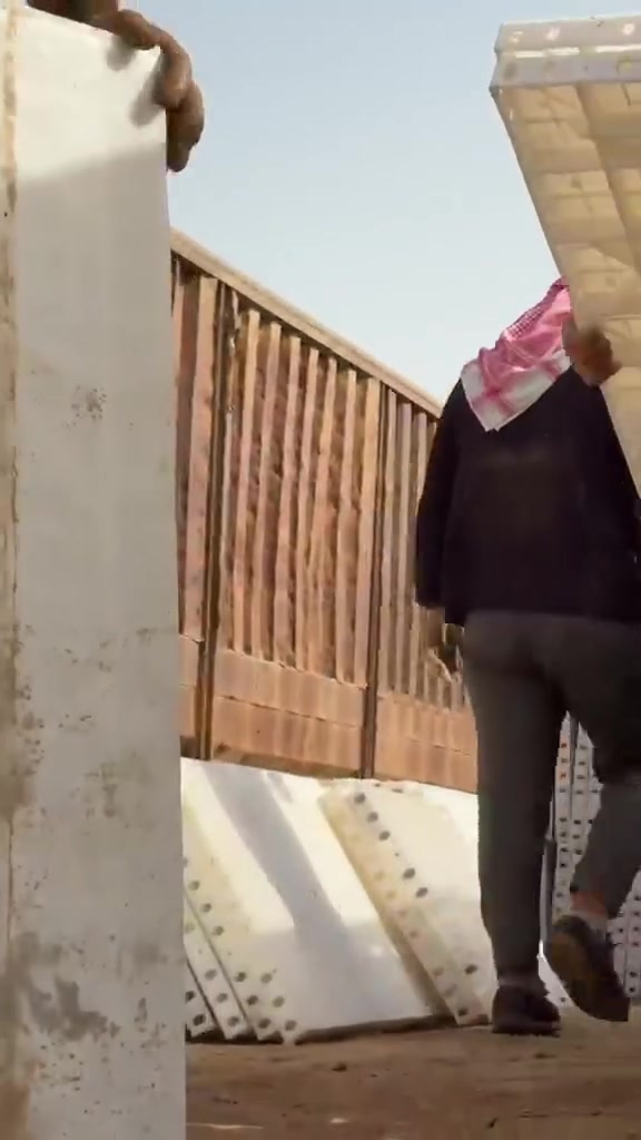 قوالب المانيه للبيع وغراض مال سكلات كابلك وبوري طول ستة متر كافة القياسات ***********
