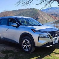 روگ SV AWD • ٢٠٢١ • ٤٩٠٠٠ مايل