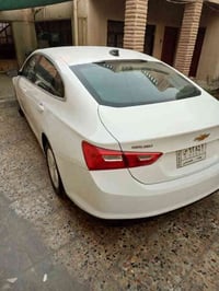 ماليبو 2020 حادث سطحي موضح بالصور. سيارة ماشية ٥٠ ألف تقريبا جاهزة.مبد...