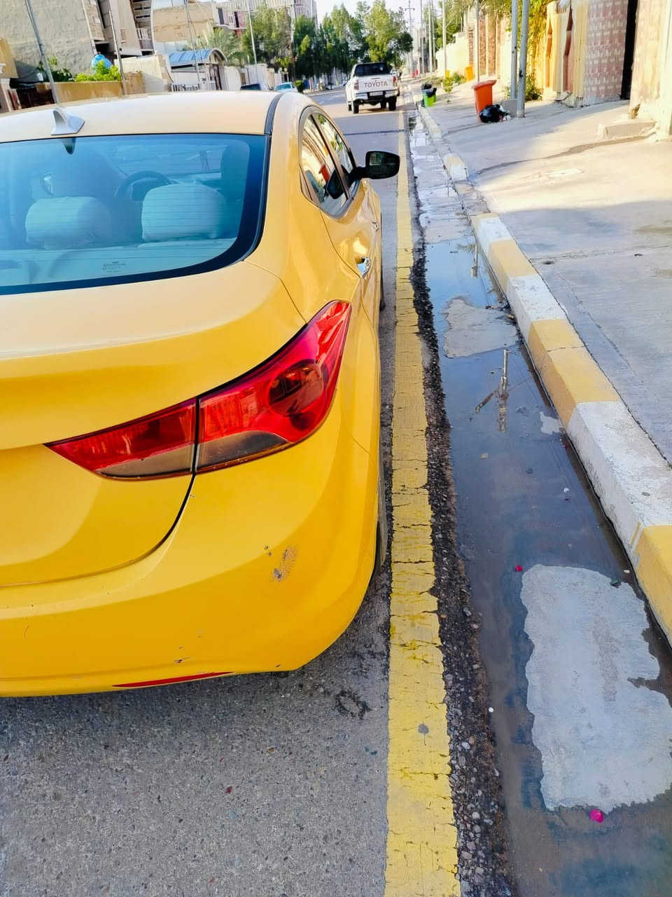 للبيع تكسي وارد أمريكي موديل 2012 للاستفسار على الرقم *********** السعر.  105 وبيه مجال
