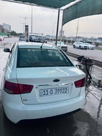 سيراتو ٢٠١١ قطعة صبغ غطا الصندوق تم تعديل السعر قفل ٩٠٠٠دولار الاتصال ...