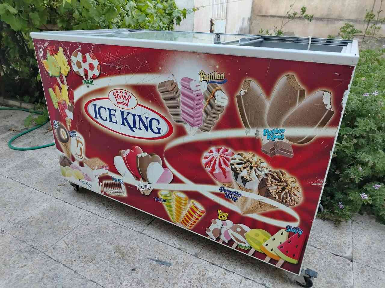 عارضة للبيع السعر مع صاحب الرقم ***********
