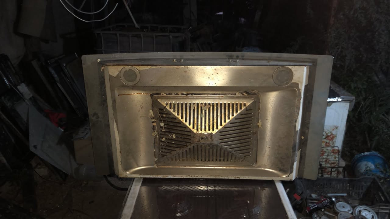 ***********عاوزه تنضيف بسيط ايطاليه
