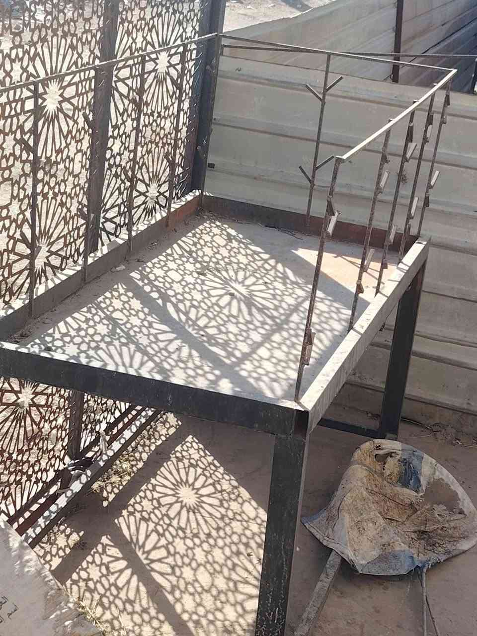 سلام عليكم البيع
شوايه سمك جديده ما
مستخدمه بغداد البلديات
***********
