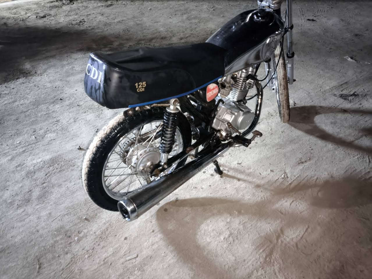 سلام عليكم دراجه نامه للبيع كلك كلك  الدراجه نضيفه و مكينته نضيفه دراجه خير من الله كدام عينك سعر 400 وبيه مجال مكاني ناصريه سوك الشيوخ بين الكرمه و السوك بنزلت سيد رحمه هاذه الرقم الشراي دك ***********
