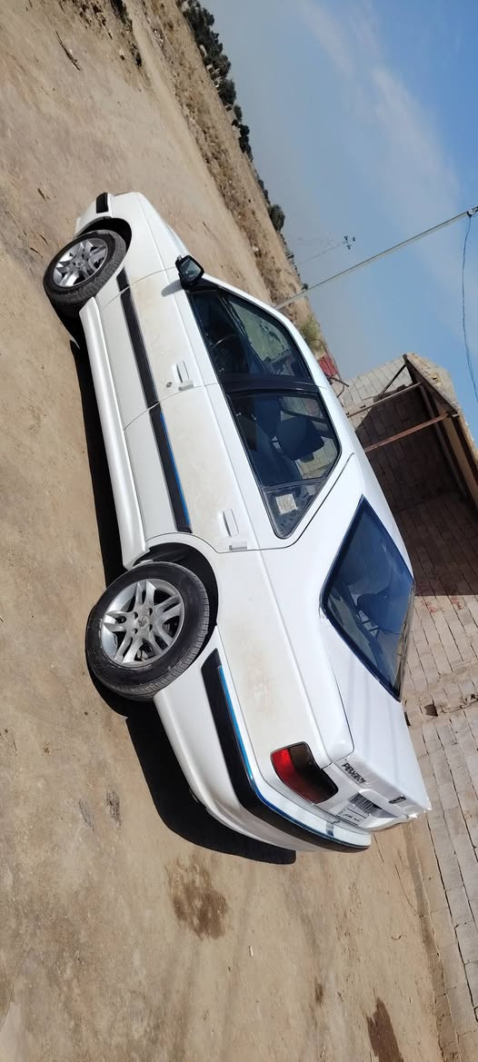 السلام عليكم بيجو بارص السعر 80$وبيه مجال بسيط 2023 مكفوله كفاله عامه
السيارة اخت الزيرو ماشيه 26الف فقط
تايراته مال الشركه سبير منازل مواصفاته معرؤفه مري شفط كشن كهرباء شاشه اعطال  وبعد مواصفات مكان السيارة الديوانية  
***********وات ساب موجود
