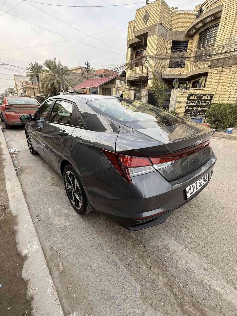 السلام عليكم عندي النتره  2023
رقم بغداد الدولي جديد سنويه وأرقام وهزه كله جديد تحويل ثاني يوم سياره جديده ومابيها اي نقص ماشيه 16mi فقط محرك ٢٠٠٠ حادثها
بابين شويه من جاملغ خلفي  بجم كبس الباقي مكفول 
بصمه 
مواصفاتها 
شاشه متصله 
كامره 
كشنات هيتر 
سبورت 3انظمه قياده
ويل كب 
كروز سرعه 
تحكمات فول 
حاكيه بلوتوث 
تبريد ثلاج 
تخم تاير 
حداديه نضيفه 
سياره نضيفه مال بيت  وجاهزه 
مكان السياره بغداد 
عارضها ب 154وبيها مجال للشراي 
وهذا رقمي 
‏‪***********
