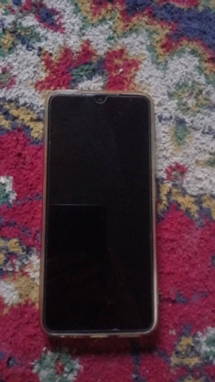 جهاز تكنو بوب جهاز نظيف مابي شخط بدون ملحقات مكان شارع حيفا للتواصل خاص ***********
السعر 150وبي مجال
