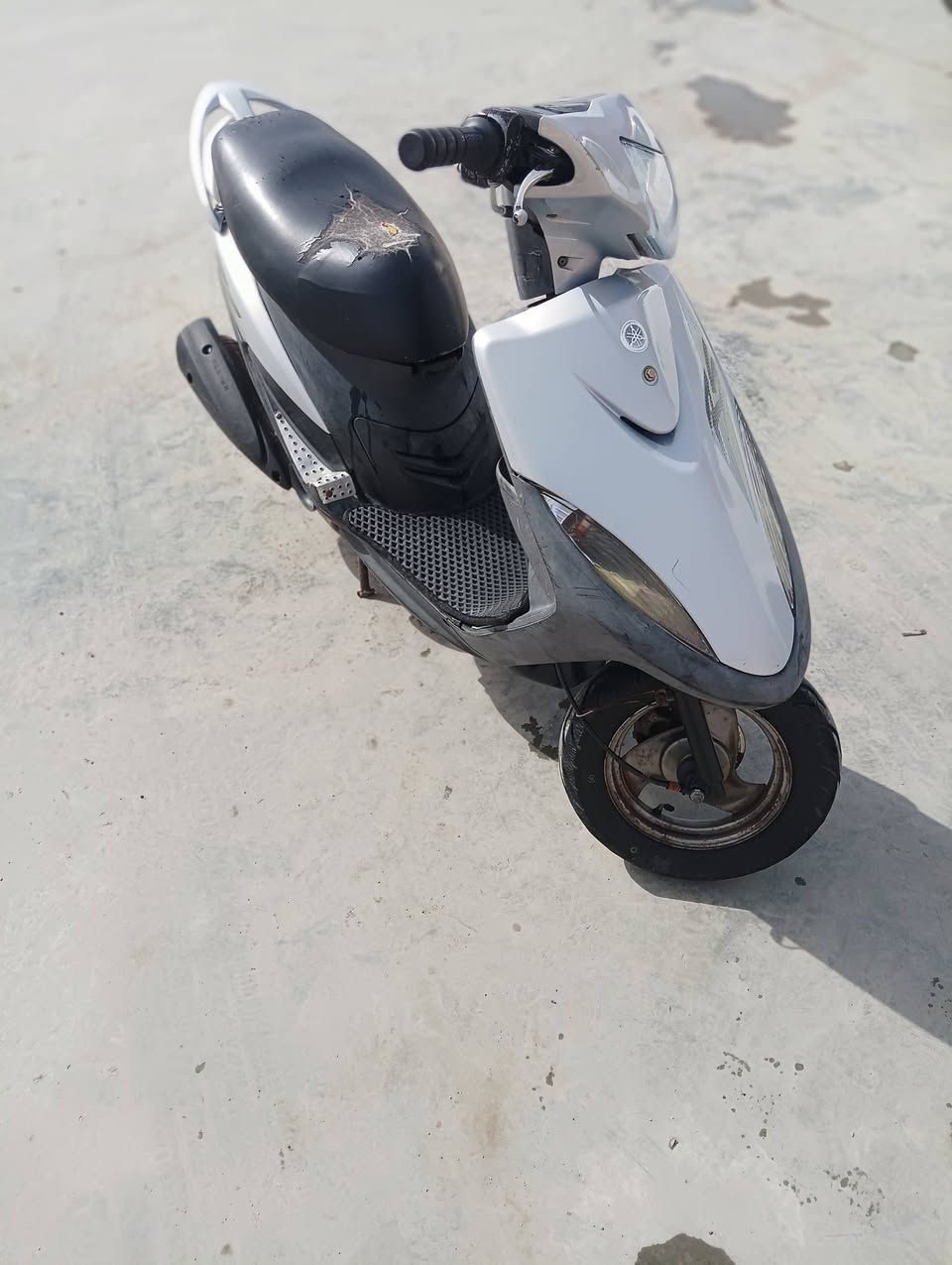 السعر 850 وهذا الرقم*********** بلادي كفاله
