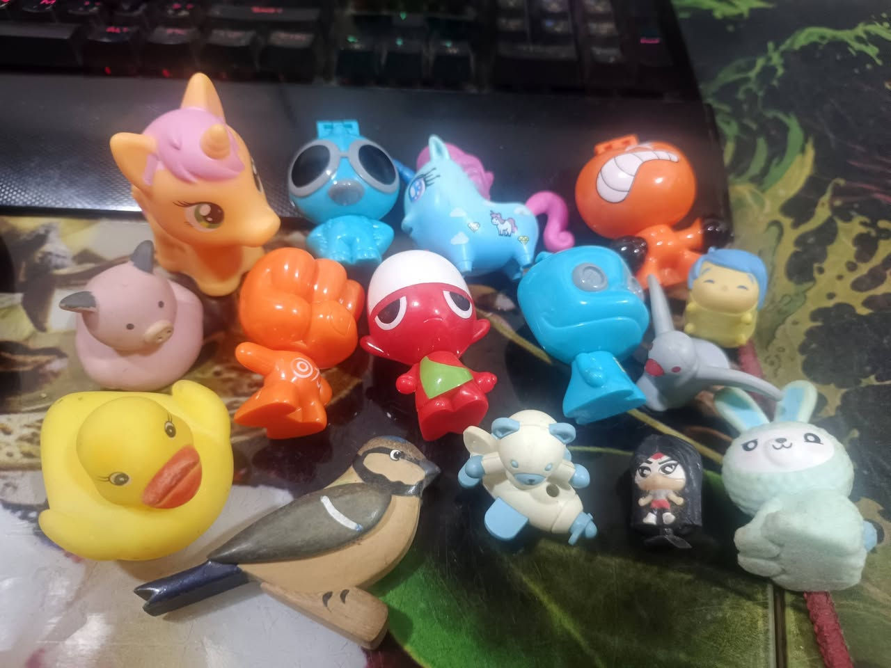 سلام عليكم
المجموعة ب 6 كلهن ب 25 
احجام صغيره
توصيل 3


**إذا كنت صاحب هذا الإعلان وتريد حذفه لأي سبب، رجاءا أرسل رسالة إلى الدعم الفني**