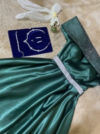 فستان طويل • كلوشه • عقد