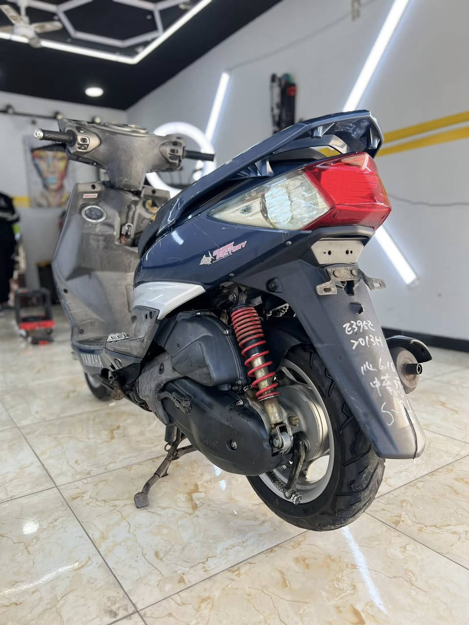 سكنس فحل نوزل كفاله عامه بيهة تزويد بيهة قباقه مال كور بيهة براغي  وصالنصه ماشيه١٠الاف السعر مليون و١٠٠
***********
