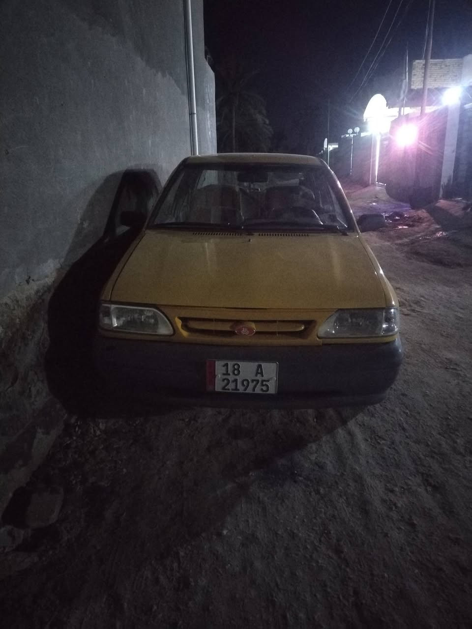 سايبه مديل 13سياره نضيفه
كير ومكينه كفاله
بيهه شويه خياسات بدوس
شواصي نضيفه
سنويه ل27
السعر 26 بيهه ومجال 
***********
