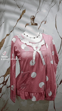 الف رحمة ع امة و ابوه الي يعلقلي
مصدر رزقي الوحيد 🥺
بنات كلشي متوفر عندي واسعار جدا مناسبه وعندي توصيل الحسينيه وتوصيل محافضات
للحجز ***********.... مع كل طلب هديتين 🎁🎁
