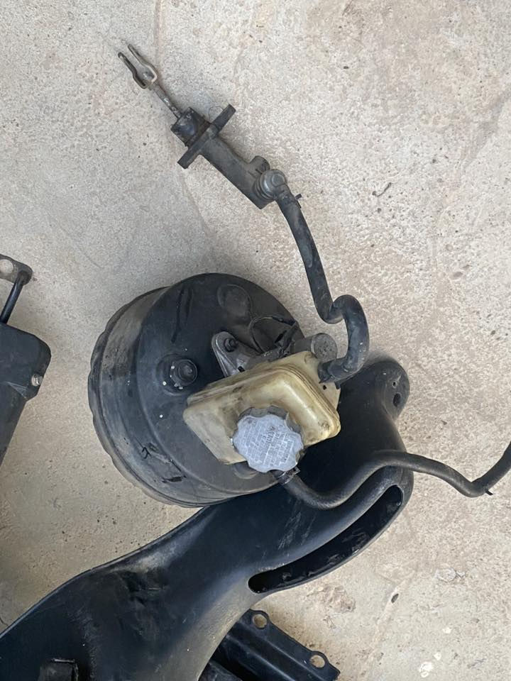 السلام عليكم لبيع غراض ستاركس 2007 كلمن وسعره مكلف بل نشر  اتصال *********** 
***********// +موجود ضفاير مال مكينه ///مكاني بغداد المشاهد
