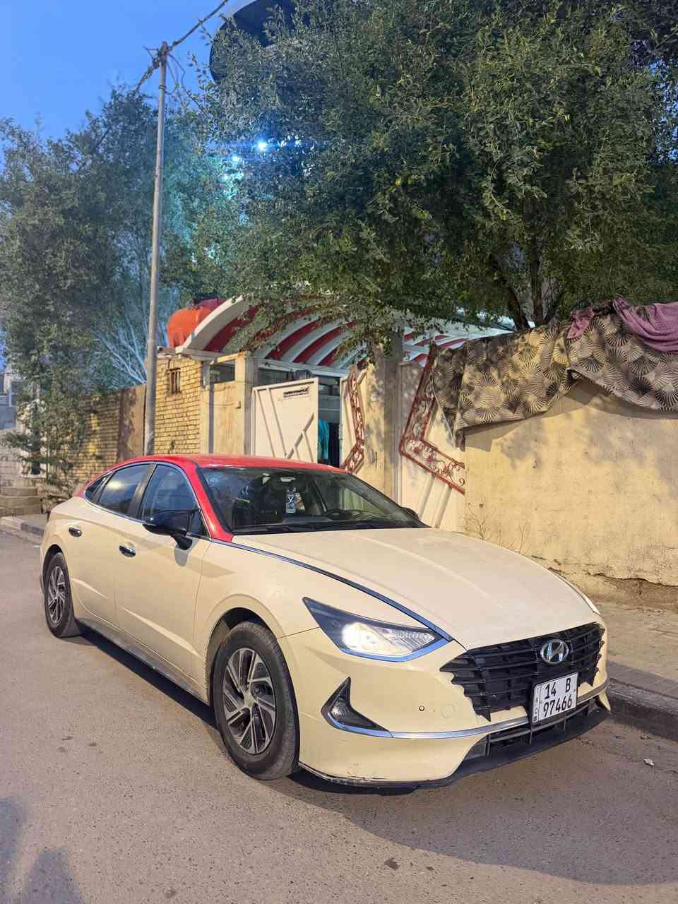 سلام عليكم
سوناته خليجي
تكسي دبي
موديل 2023 اصل
مكفوله من الحادث القوي
صبغ عام
ماشيه 127 الف
السياره جاهزه مانقصها برغي شرط تراي
تخم تاير قبل يومين شديته
كهربائيات كلها شغاله 
سعرها 133 وقابل للتفاوض
مكان السياره البصره حي الشرطه
للاستفسار 
***********هـ البصرة, العراق
