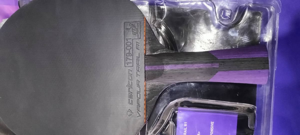 السلام عليكم ركت للبيع نوعية Carlton Vapour Trail R4. يكون مصمم للعب الشامل بين توزن والقوة والتحكم يحتوي على شفرة خشبية من 5 طبقات ومطاط من نوع Vapour Trail R1 مع إسفنجة استجابة بسمك 1.8 ملم . الركت اصلي بي ختم يسمح له بل دخول للبطولات والقطة اجتني من الخارج مو من العراق جديد غير مستخدم سعر 55 وبي مجال  مكاني بغداد رقم التليفون 077047240


**إذا كنت صاحب هذا الإعلان وتريد حذفه لأي سبب، رجاءا أرسل رسالة إلى الدعم الفني**