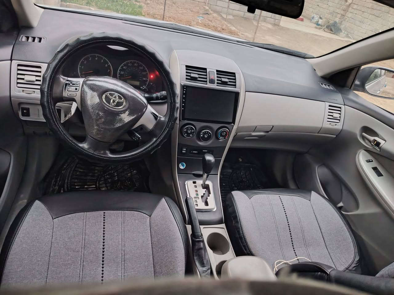 السلام عليكم كوريلا موديل ٢٠١٢ شرط التحويل الوكاله محرك كير شرط ٣قطع صبغ بدون دواخل ***********
