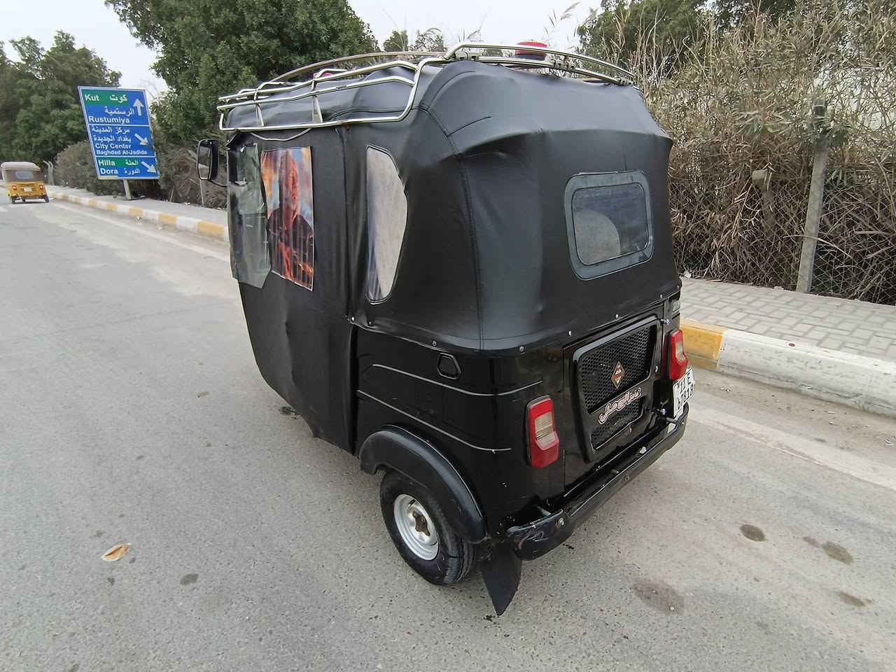 السلام عليكم تكتك للبيع موديل 2022كفاله ماعده هاي الي بلصوره الي مأشر عليهه باسمي تحويل ثاني يوم كهربائيات كله شغاله تخم تاير جديد دوشمه جديده لايت زنون اصلي تكتك ماعايزه شي كدام عينك وبل واقع أحلى- السعر 9 وبيها مجال حك جيه مكاني بغداد الرستميه ***********
