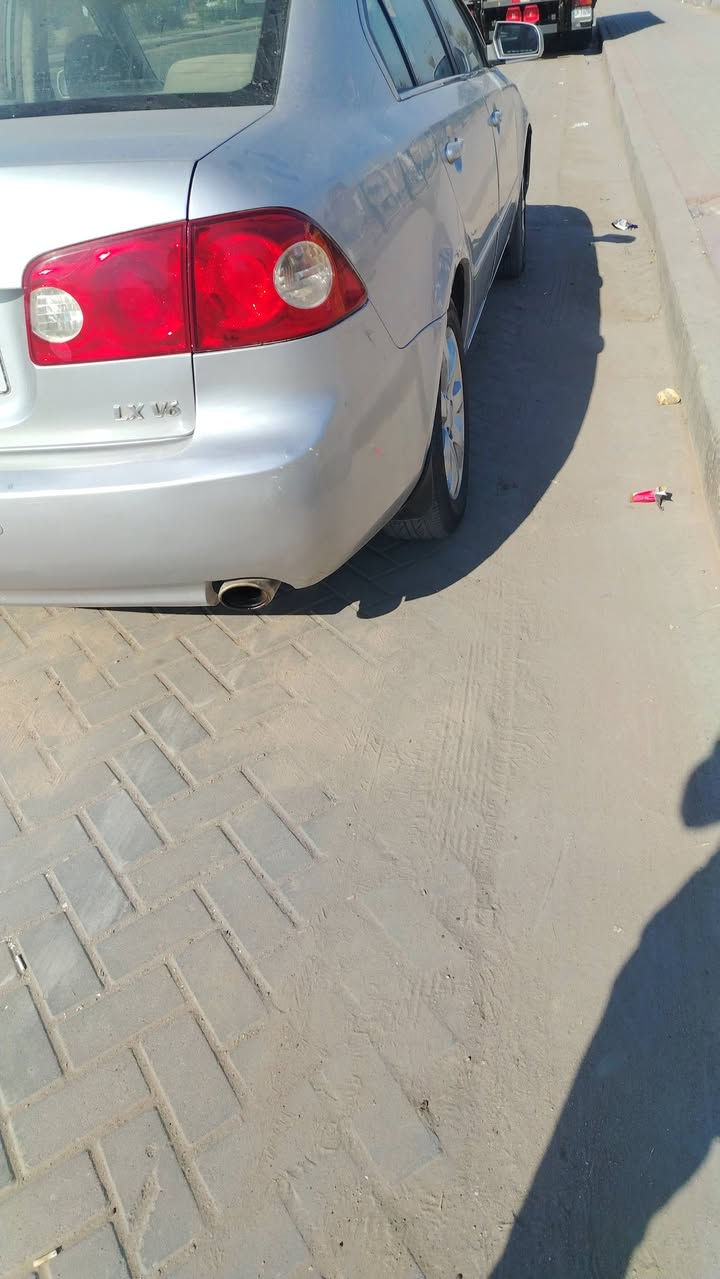 سلام عليكم من رخصة الأدمن
عندي كيا اوبتيما موديل 2008 خليجي ٦ سلندر 2700 الون سلفر مصبوغه حزام أثر جراد تبريد شغال ثلج
اريد مراوس بسبورتج 6 سلندر 2700 
مكان السياره بغداد الكرخ 
***********
