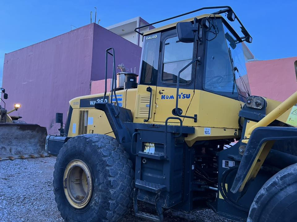 شفر كوما سو 380 موديل2002 گيرو مه كينه بشرت سبو خ بشرت رقم دهوك ***********
