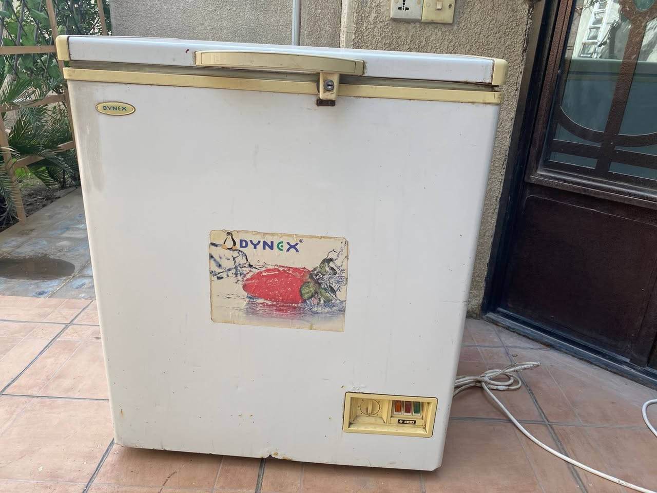 جمعه مباركه على الجميع
مجمده للبيع استعمال سنه واحده فقط نظيفه ومابيه اي مشكله وتجميده ممتاز للبيع بسعر 150 الف مكاني بغداد حي الجامعه

للتواصل خاص او ***********
