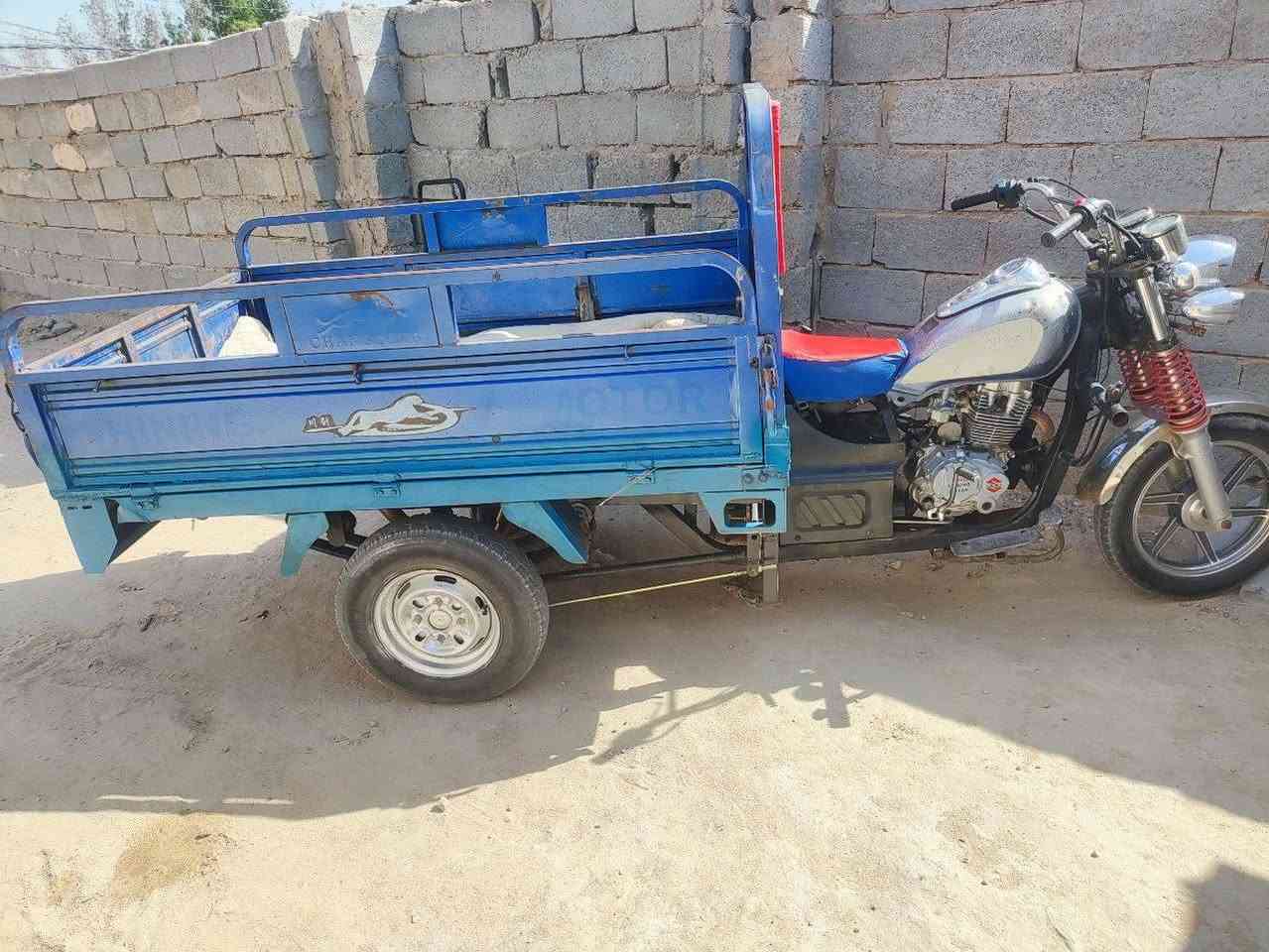 سلام عليكم ستوته لل بيع موديل 2018ستوته نضيفه بيه حادث بل ركبه يعني ركبه ما طاكه بس ملحومه عل حادث نضافه تجي وشوف بعينك رايده 1450وبيه مجال حك جيه ***********
