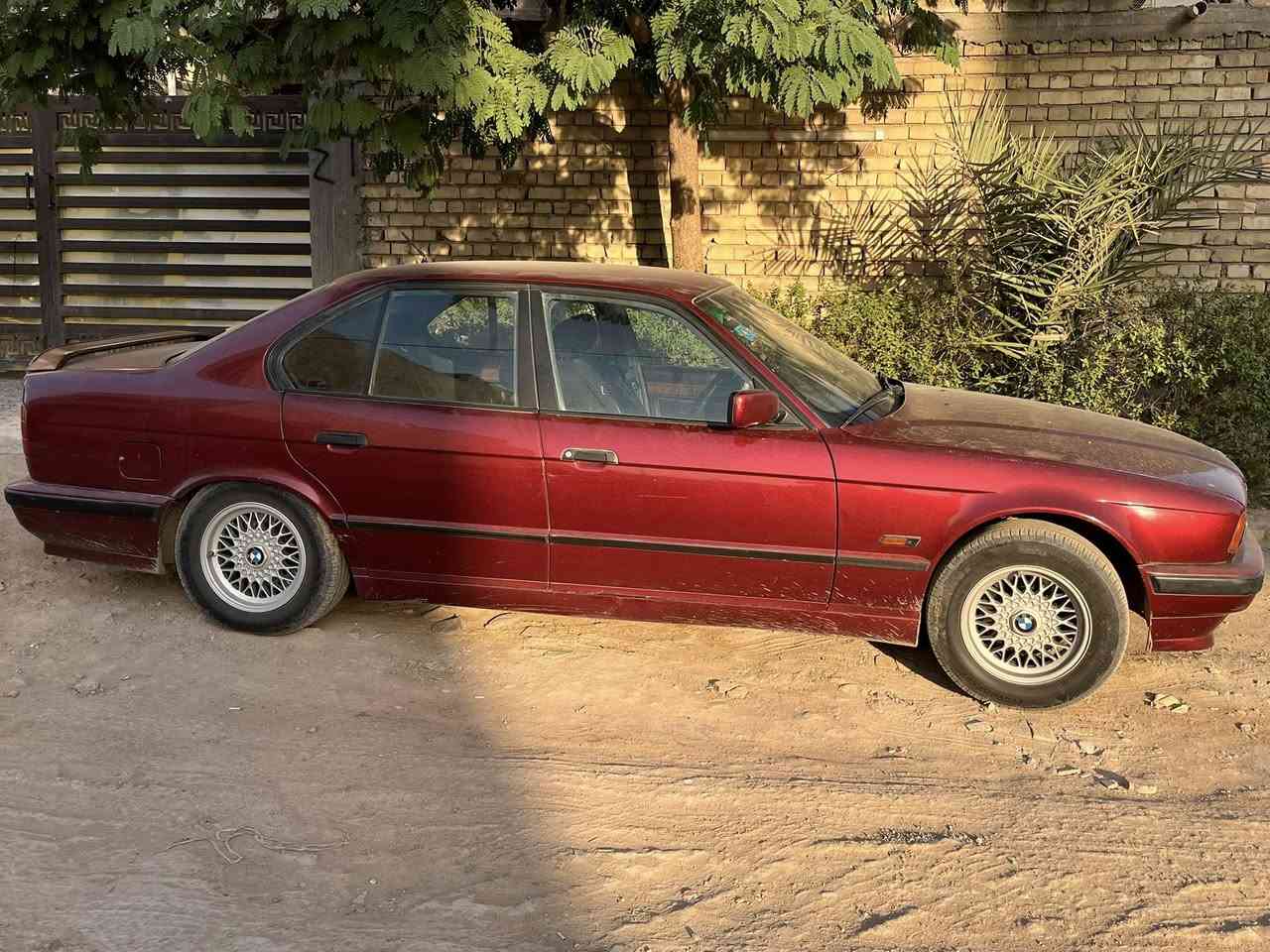 سلام وعليكم Bmw 525 موديل ٩٥ سيارة مكفولة مناقصها ربع دينار حدادية تخم تايرات كلة جديد كهربائيات كلها كاملة تبريد شغال بسمي تحويل ثاني سعرها ٥٥ وبيها مجال مكاني جسر ديالى كرغولية 
‭٠٧٨١ ٥٧٤ ٧٧٩٦‬
